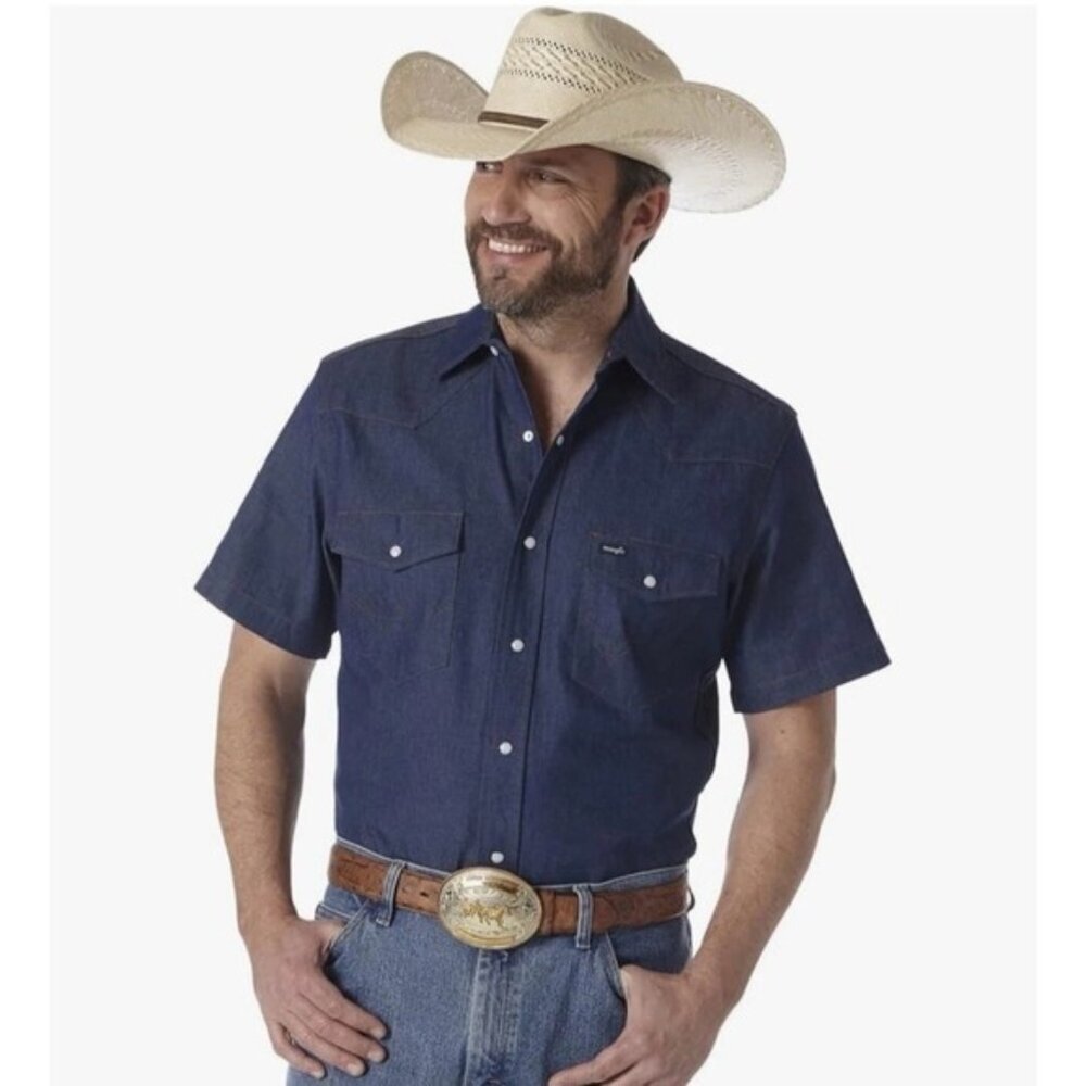 NWT Wrangler Denim Work Shirt Cowboy Cut‎ Pearl Snap Button Short Sleeve LARGE